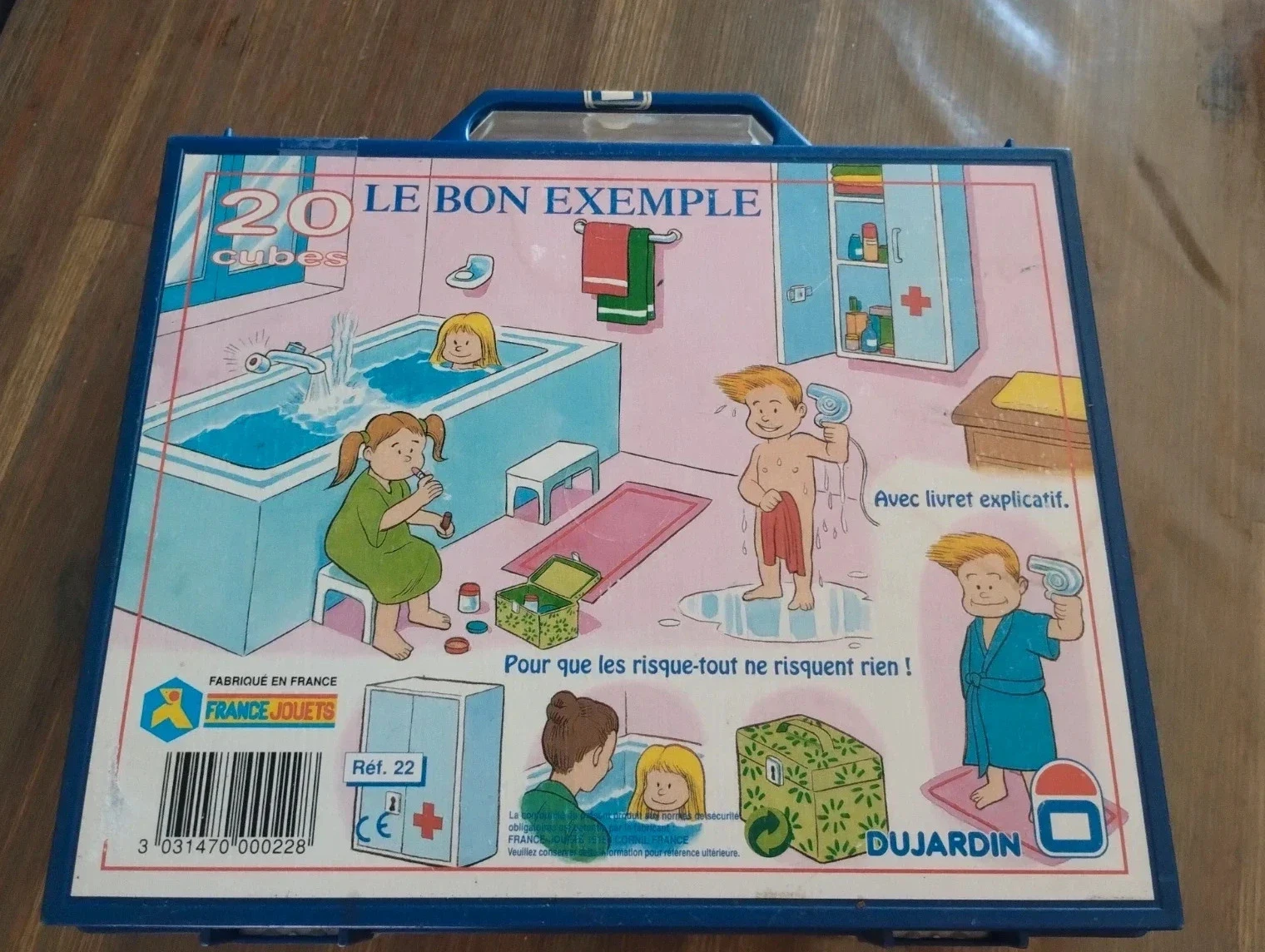Jeu de 20 cubes a reconstituer enfants